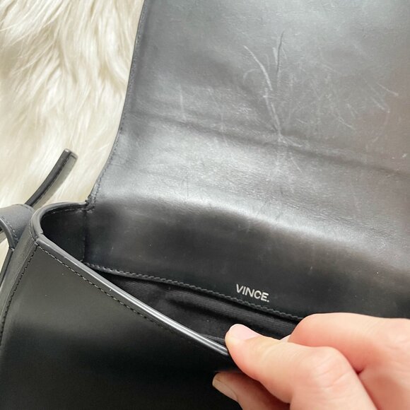 Vince Black White Modern V Python Embossed Leather Crossbody Purse Bag - Picture 7 of 9